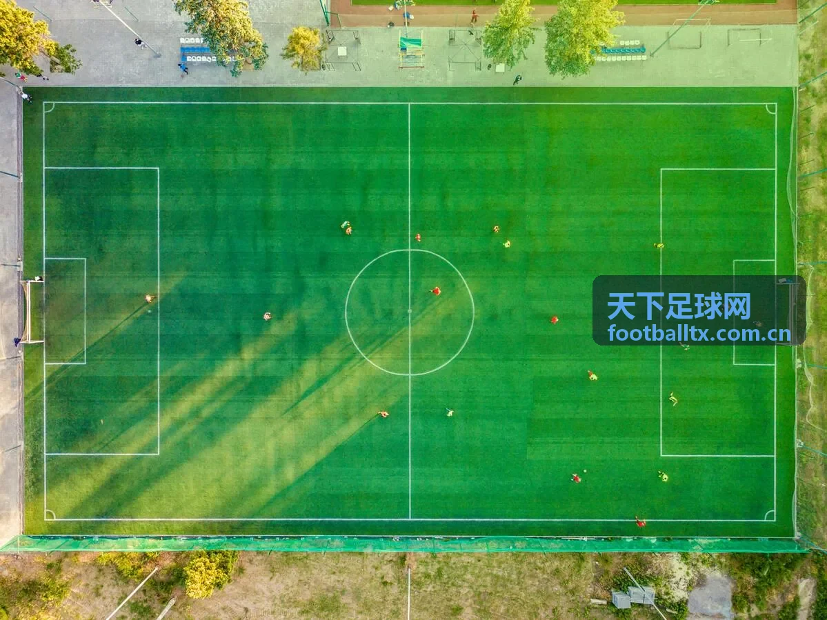 天下足球网足球资讯列表界面预览